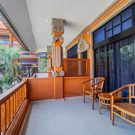 Wina Holiday Villa Kuta Lombok Exterior foto