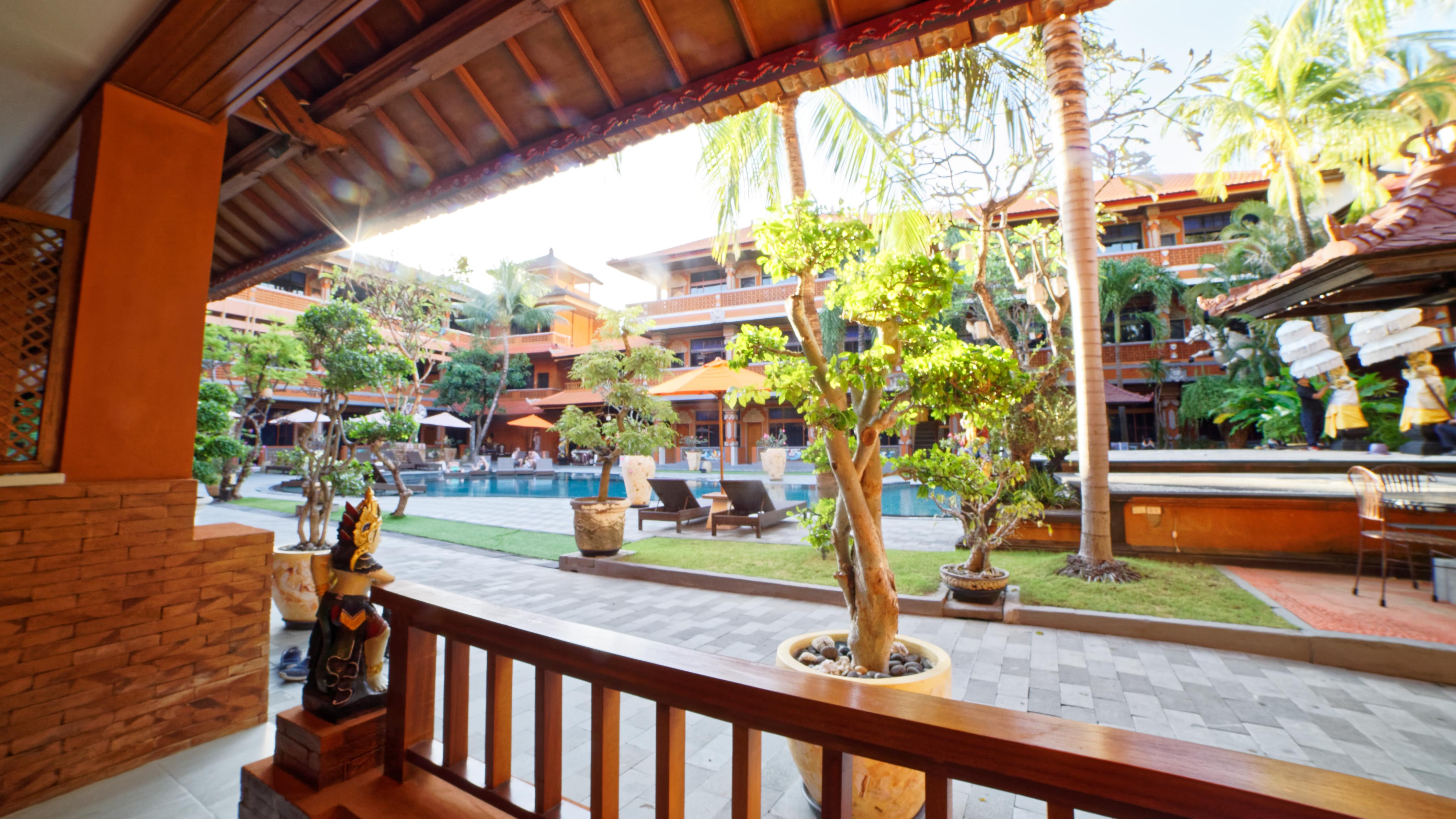 Wina Holiday Villa Kuta Lombok Exterior foto