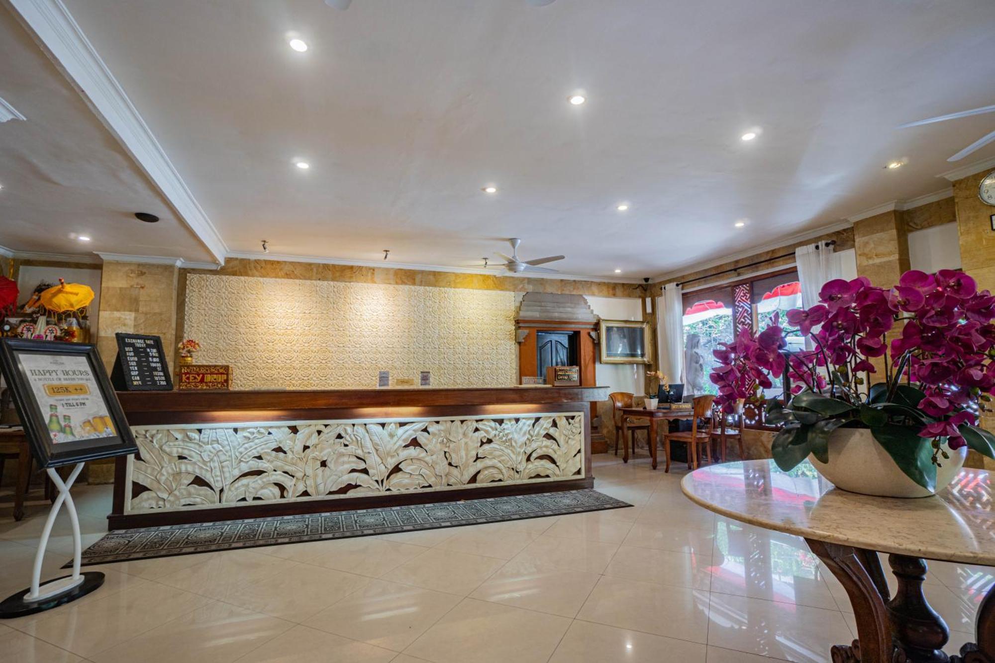 Wina Holiday Villa Kuta Lombok Exterior foto