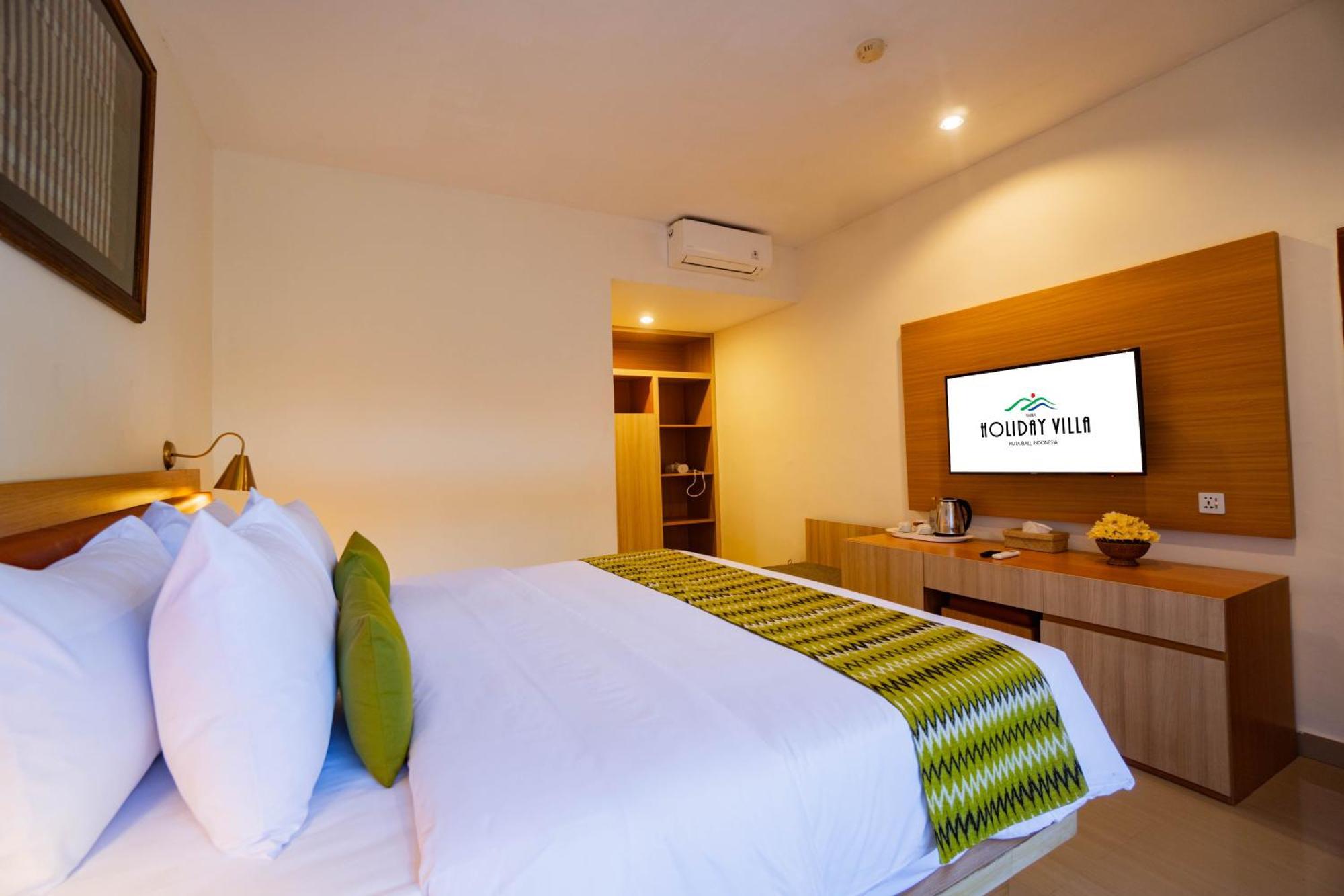 Wina Holiday Villa Kuta Lombok Exterior foto